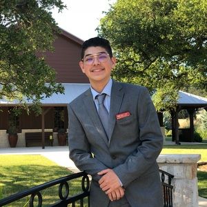 Meet your Posher, Christian